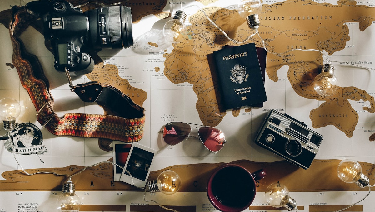 Google-Flights-Preiskalender zeigt günstigste Daten in Grün über ein Monatsraster