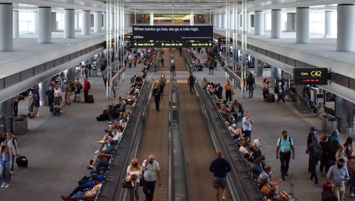 Why Flights Cost More on Weekends (and the Best Workarounds)